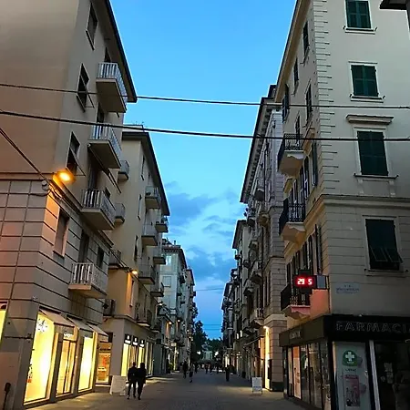 Alojamento de Acomodação e Pequeno-almoço La Maggiolina La Spezia